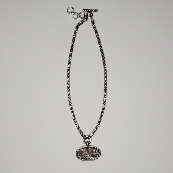 Lois Hill Pendant Chain Necklace - Picture 4 of 13
